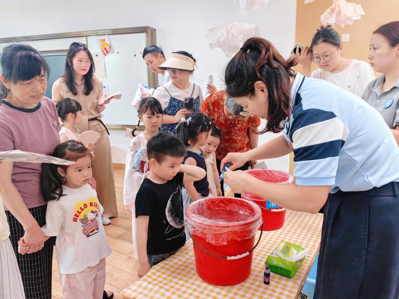 四秩筑园韵 非遗润童心 ——七都幼儿园举办建园四十周年园庆暨第三届非遗文化节